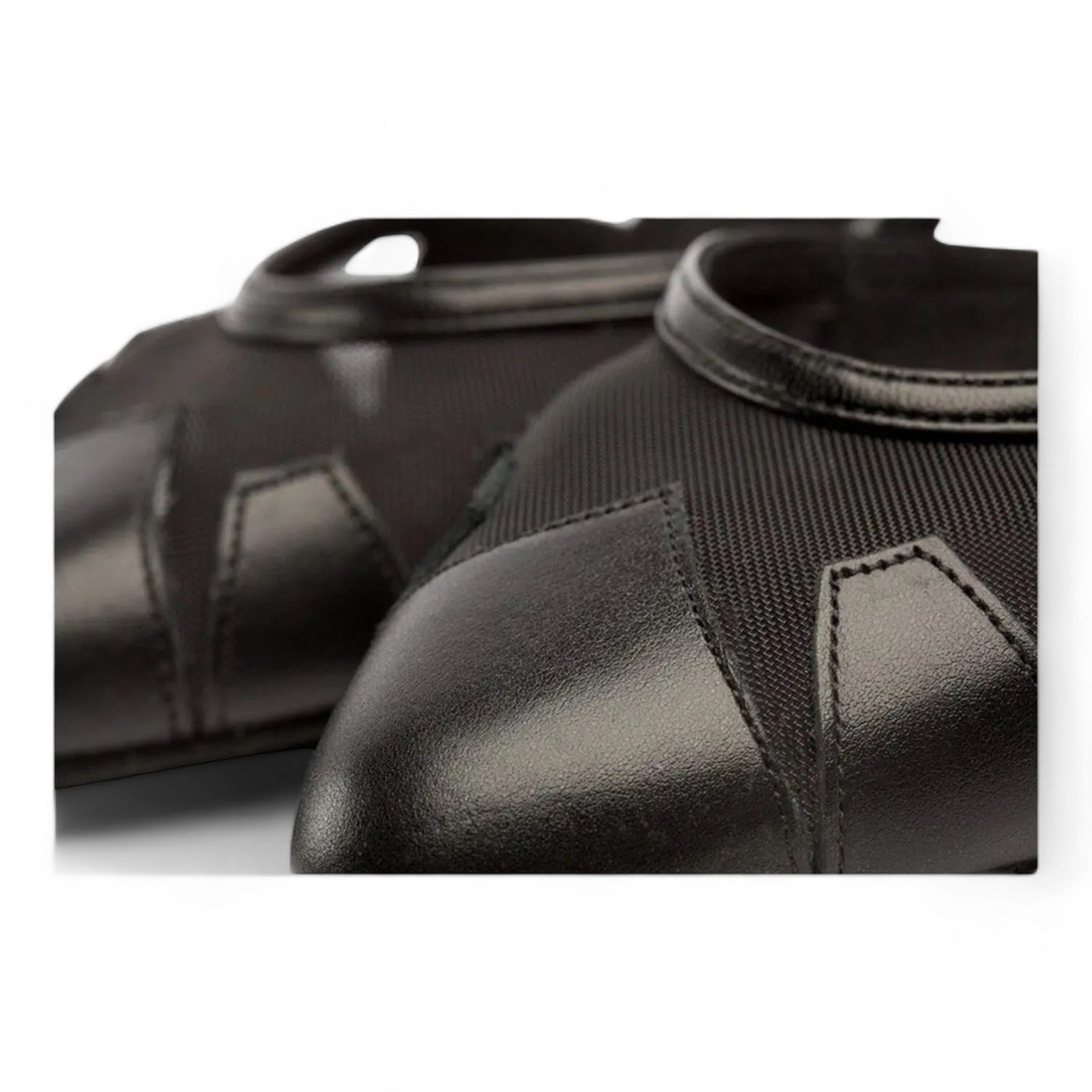 Modell 1040 Black Leather/Mesh