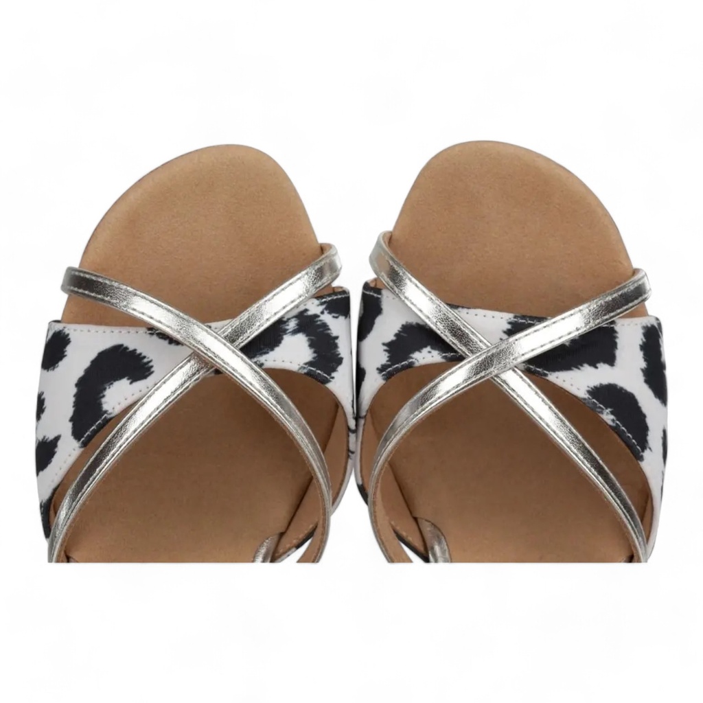 Modell 1073 White Leopard Print