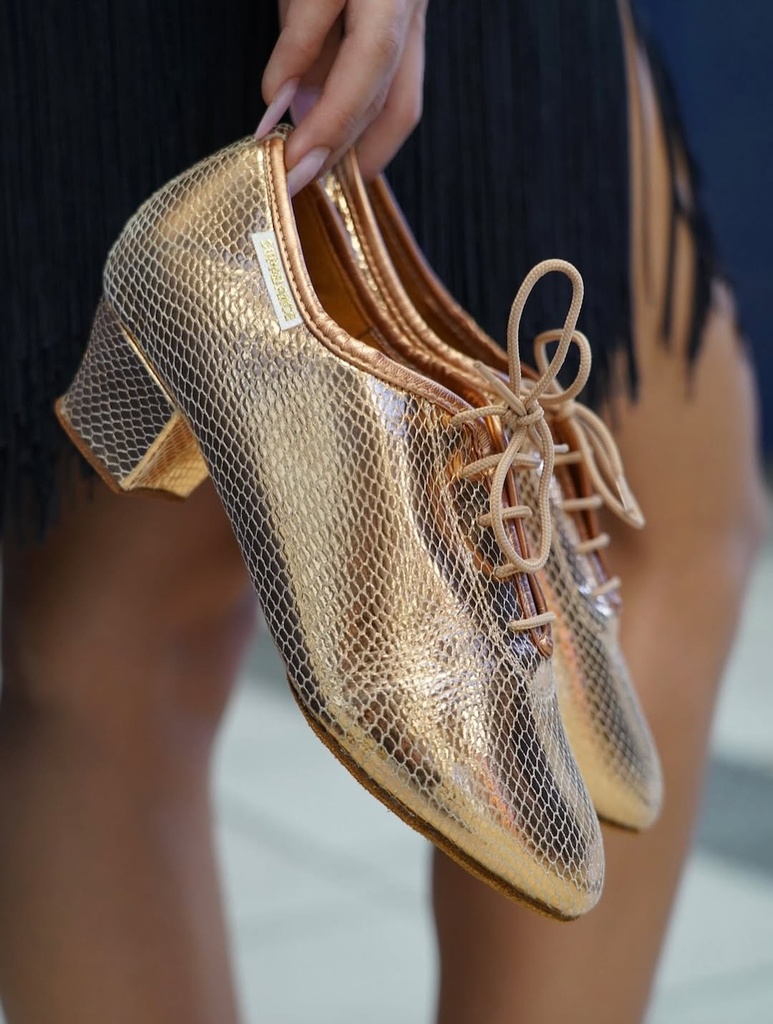 Modell 1326 Bronze Embossed Leather