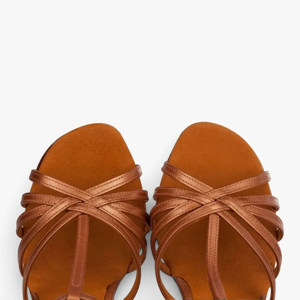 1141_dark_tan_coag_toes.webp