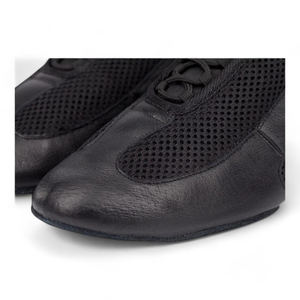 Modell 9010 Black Leather / Mesh